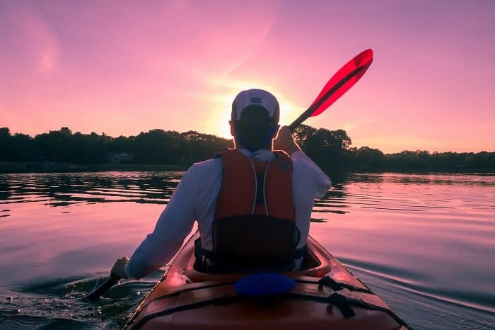 How to choose the best fishing kayaks