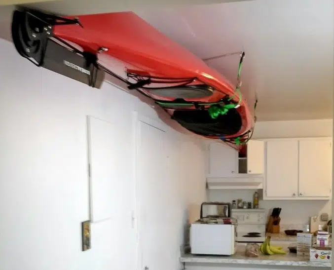 Can you store a kayak in an apartment