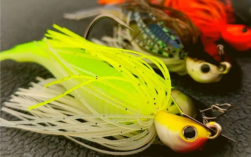what color chatterbait to use